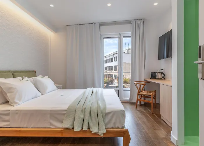 LOFUS Bio-Suites Atene